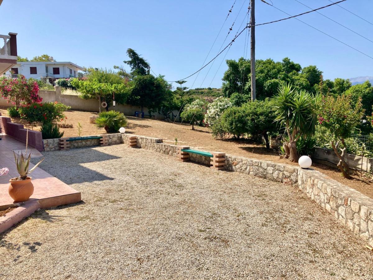 Seashore Apartments Chorafakia Exterior photo